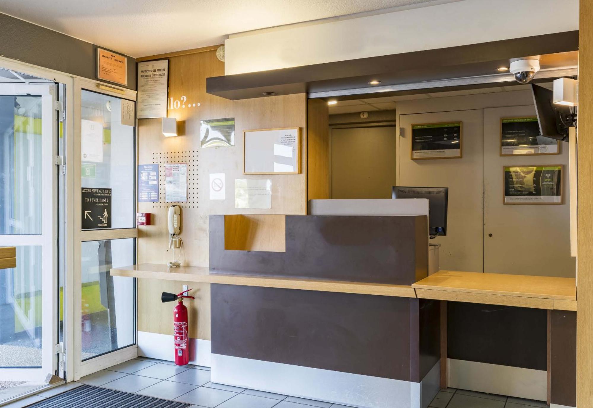 B&B Hotel Orleans Ouest La Chapelle-Saint-Mesmin Exterior photo